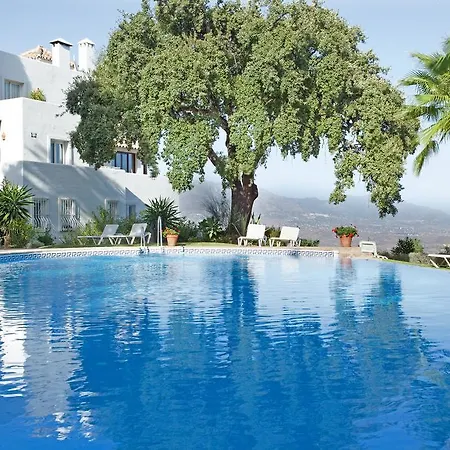 Apartamento Jacarandas La Mairena * Marbella